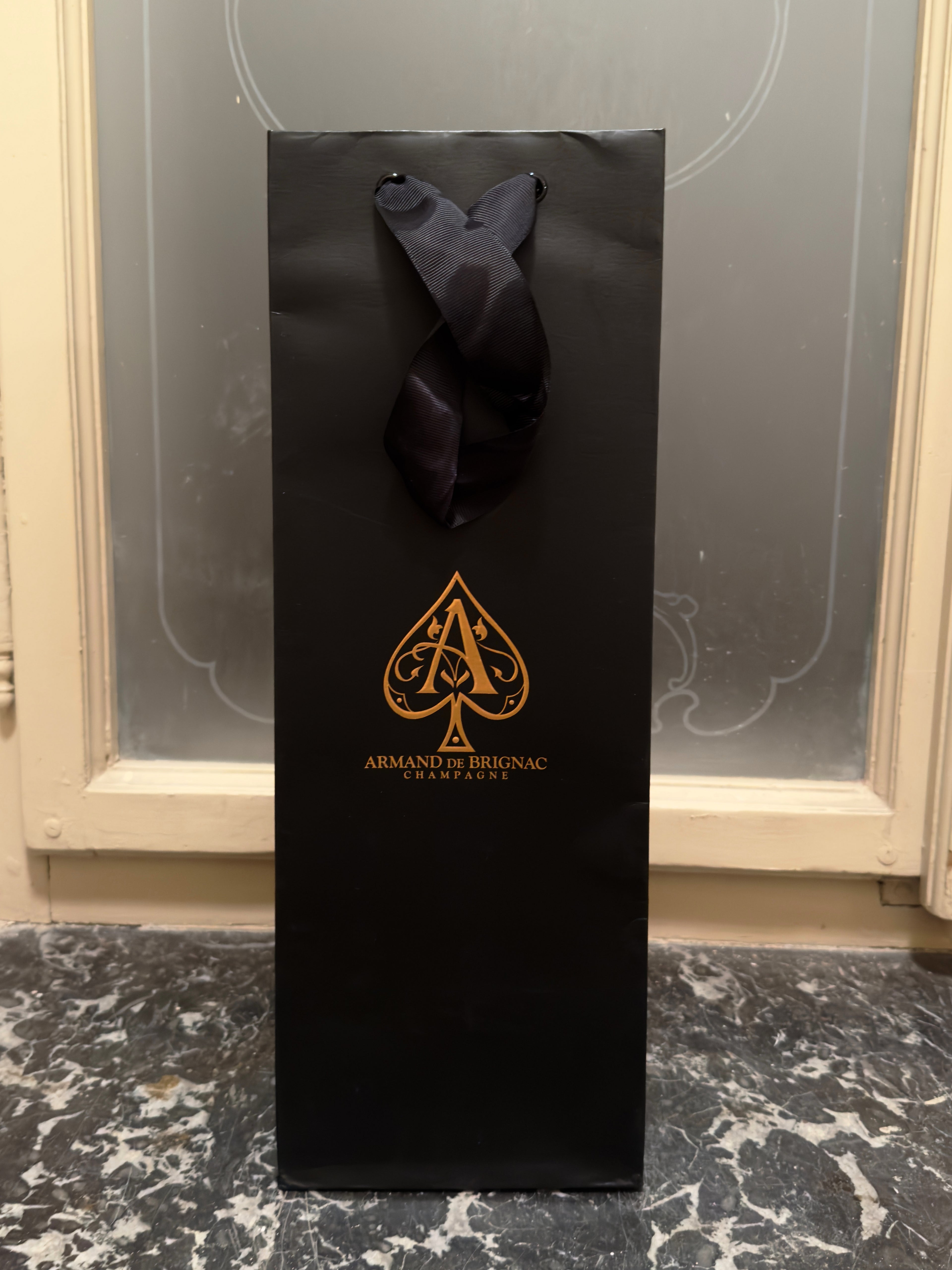 ARMAND DE BRIGNAC GOLD BRUT 75 cL GIFT BOX, GIFT BAG