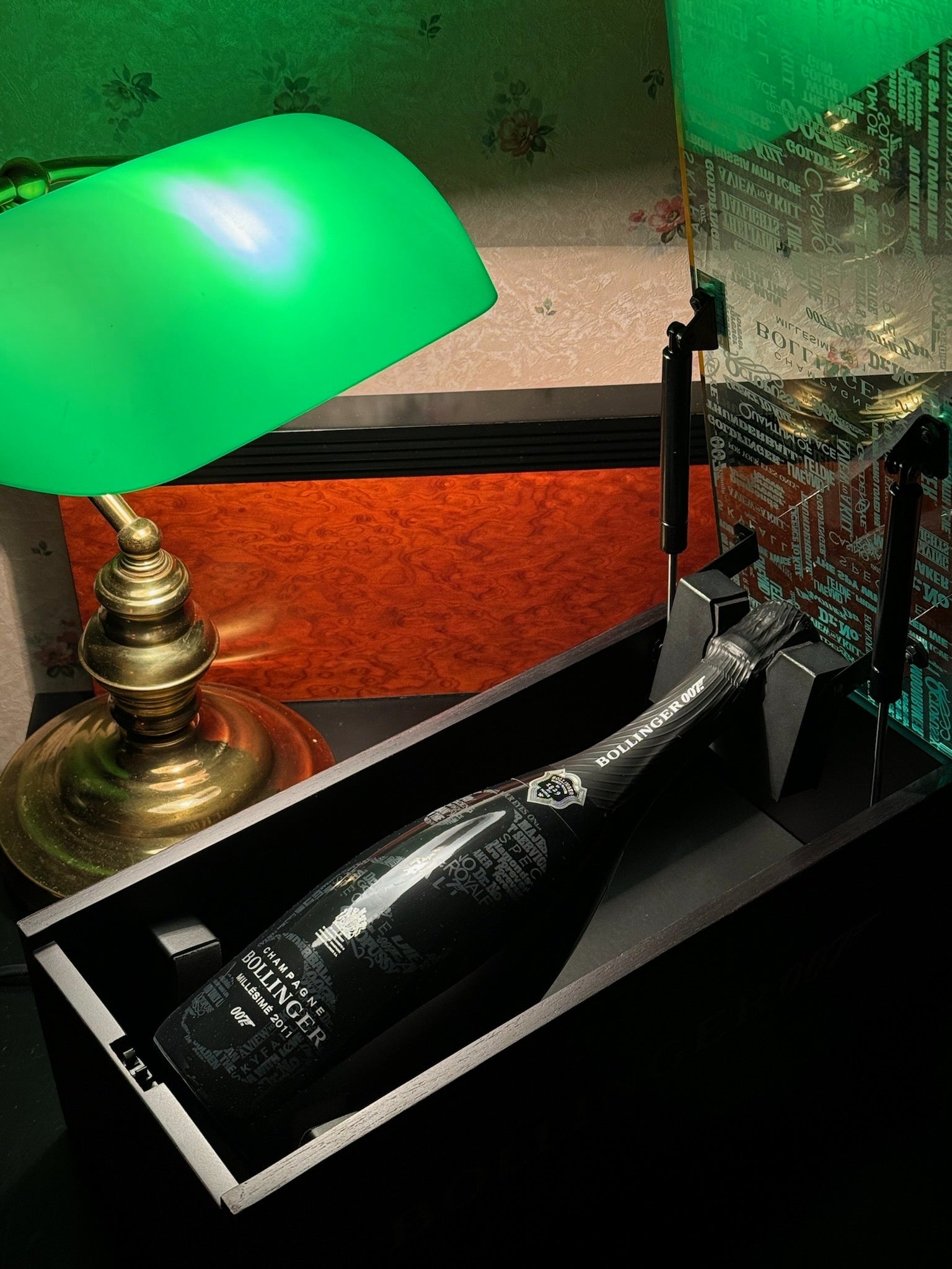 CHAMPAGNE BOLLINGER 007 BRUT MILLÉSIMÉ 2011 LIMITED EDITION 75 cL COFFRET