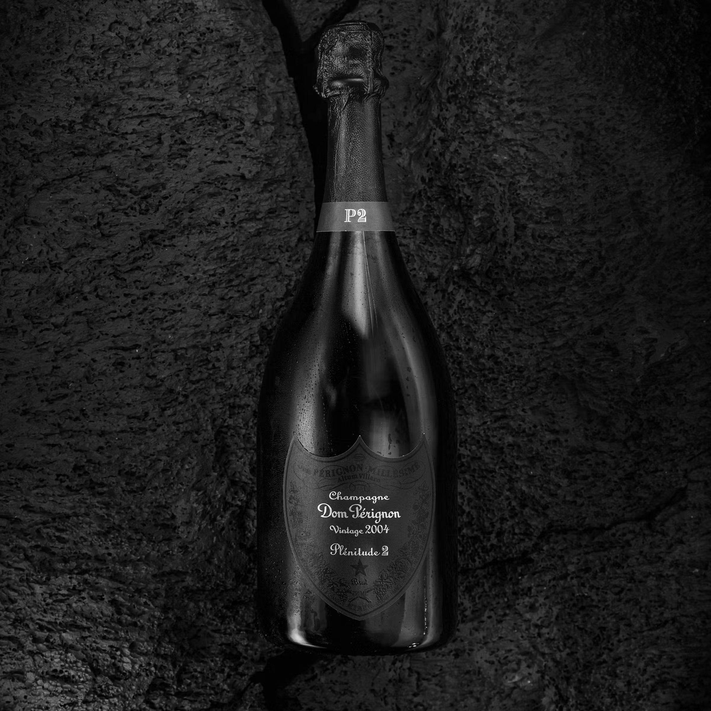 Dom Pérignon P2 Brut Blanc Vintage 2004 Plénitude 2 75 cL gift box, gift bag