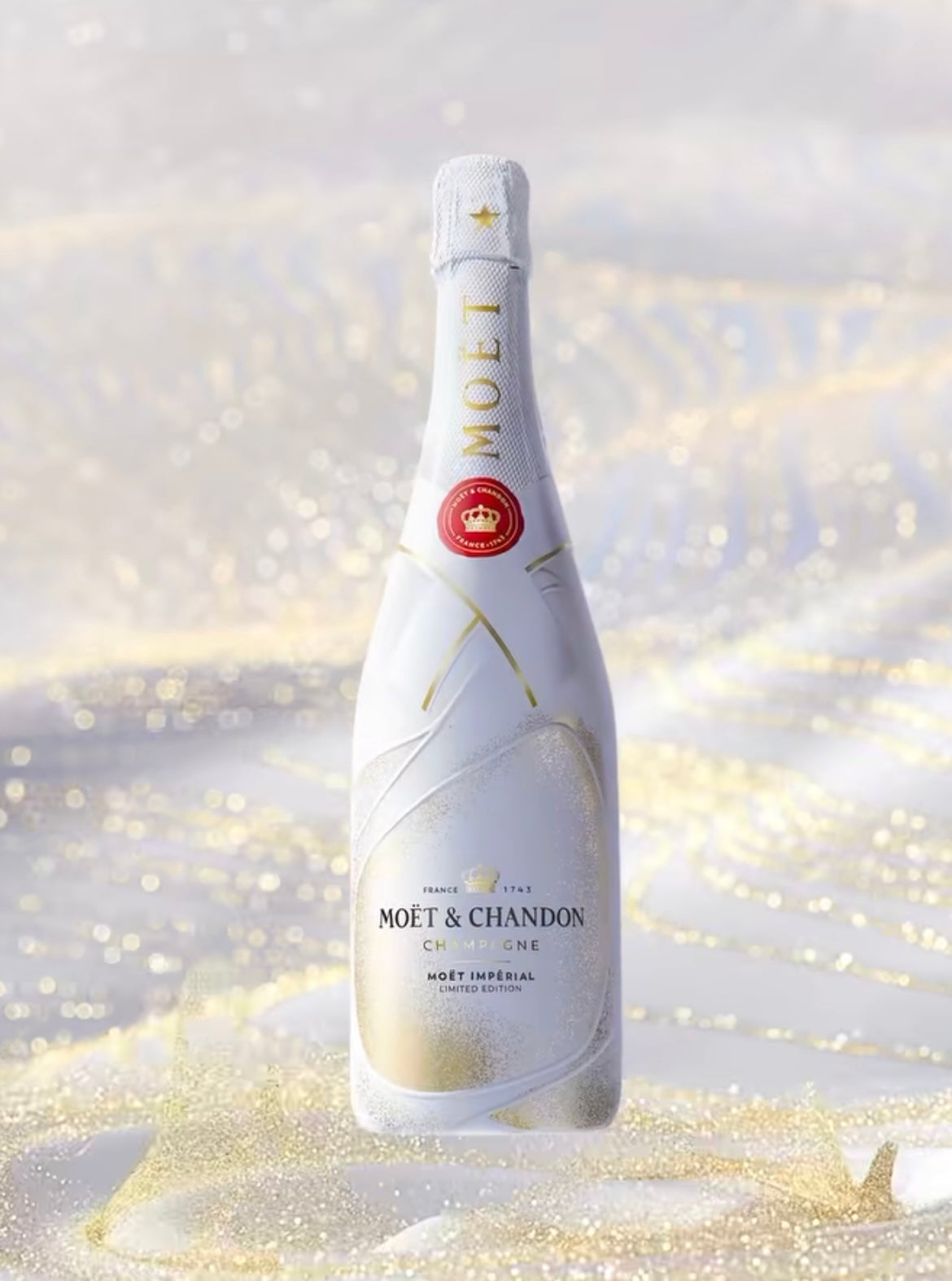MOËT & CHANDON MOËT IMPÉRIAL BRUT LIMITED EDITION SLEEVE 75 cL CHRISTMAS GIFT BAG