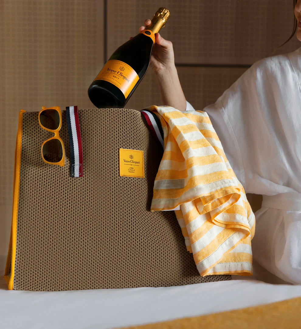 VEUVE CLICQUOT CALA BEACH BAG