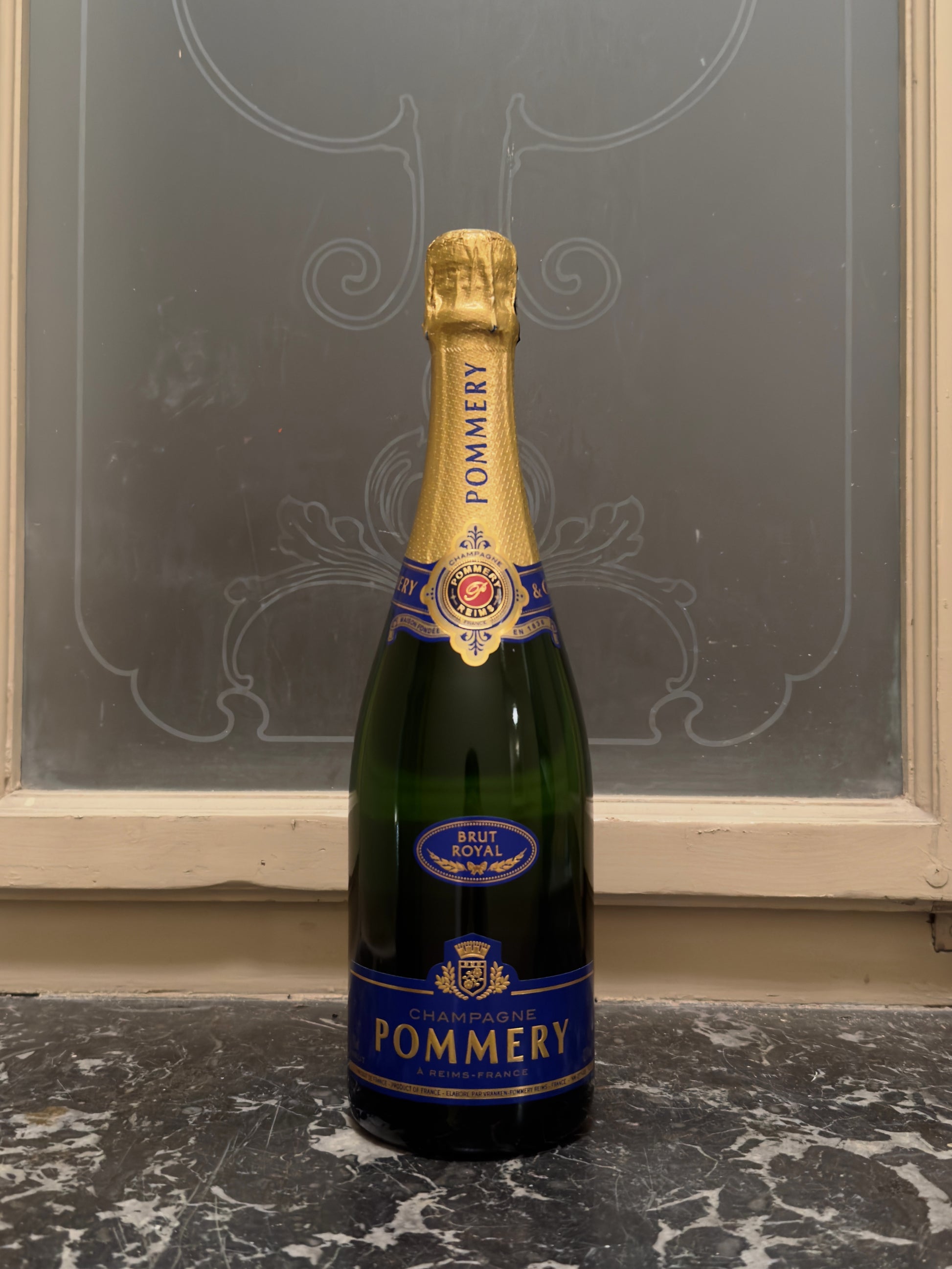 CHAMPAGNE POMMERY BRUT ROYAL 75 cL GIFT BOX