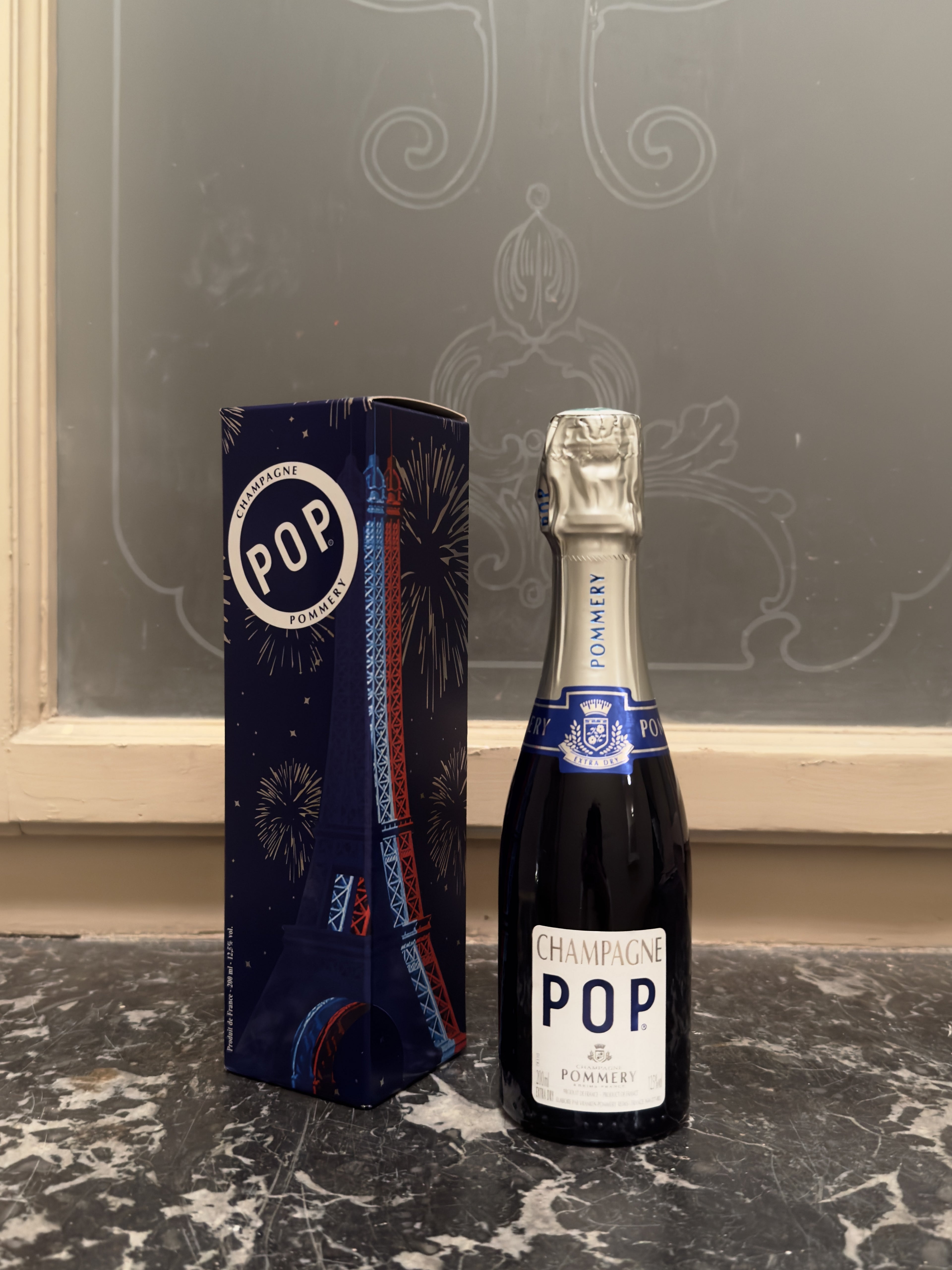 CHAMPAGNE POMMERY POP EXTRA DRY TOUR EIFFEL 20 cL GIFT BOX