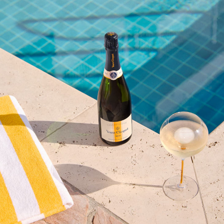 VEUVE CLICQUOT RICH CHAMPAGNE GLASS