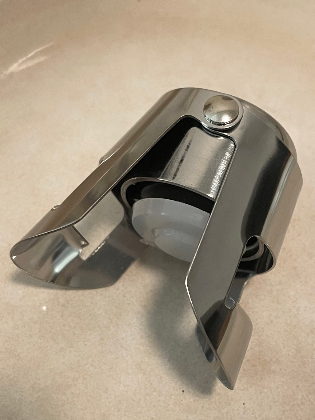 BOUCHON – ZÁTKA NA ŠAMPAŇSKÉ