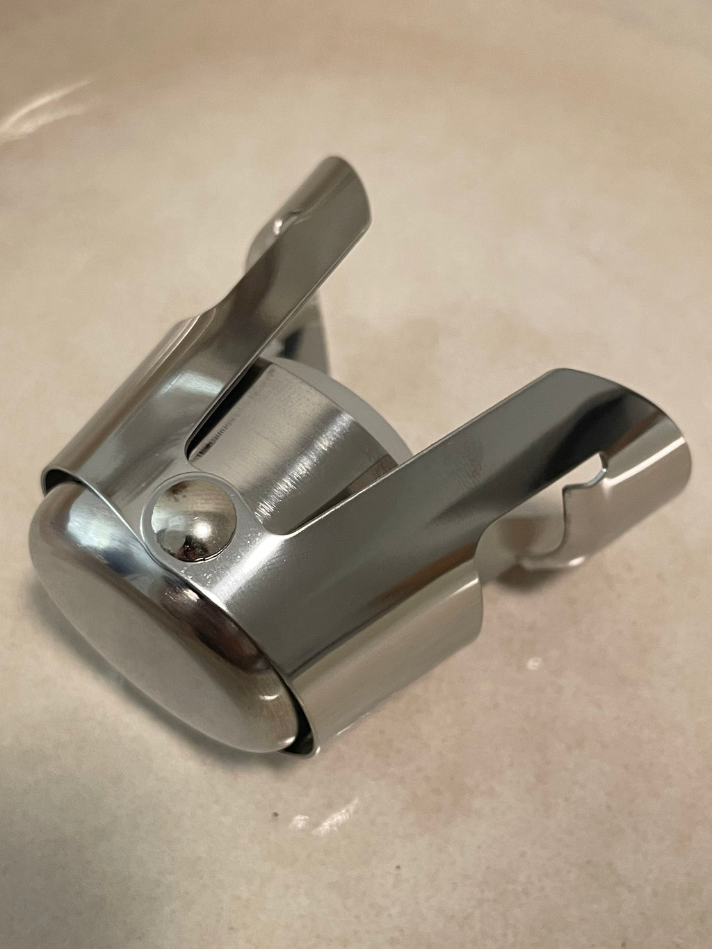 BOUCHON – ZÁTKA NA ŠAMPAŇSKÉ