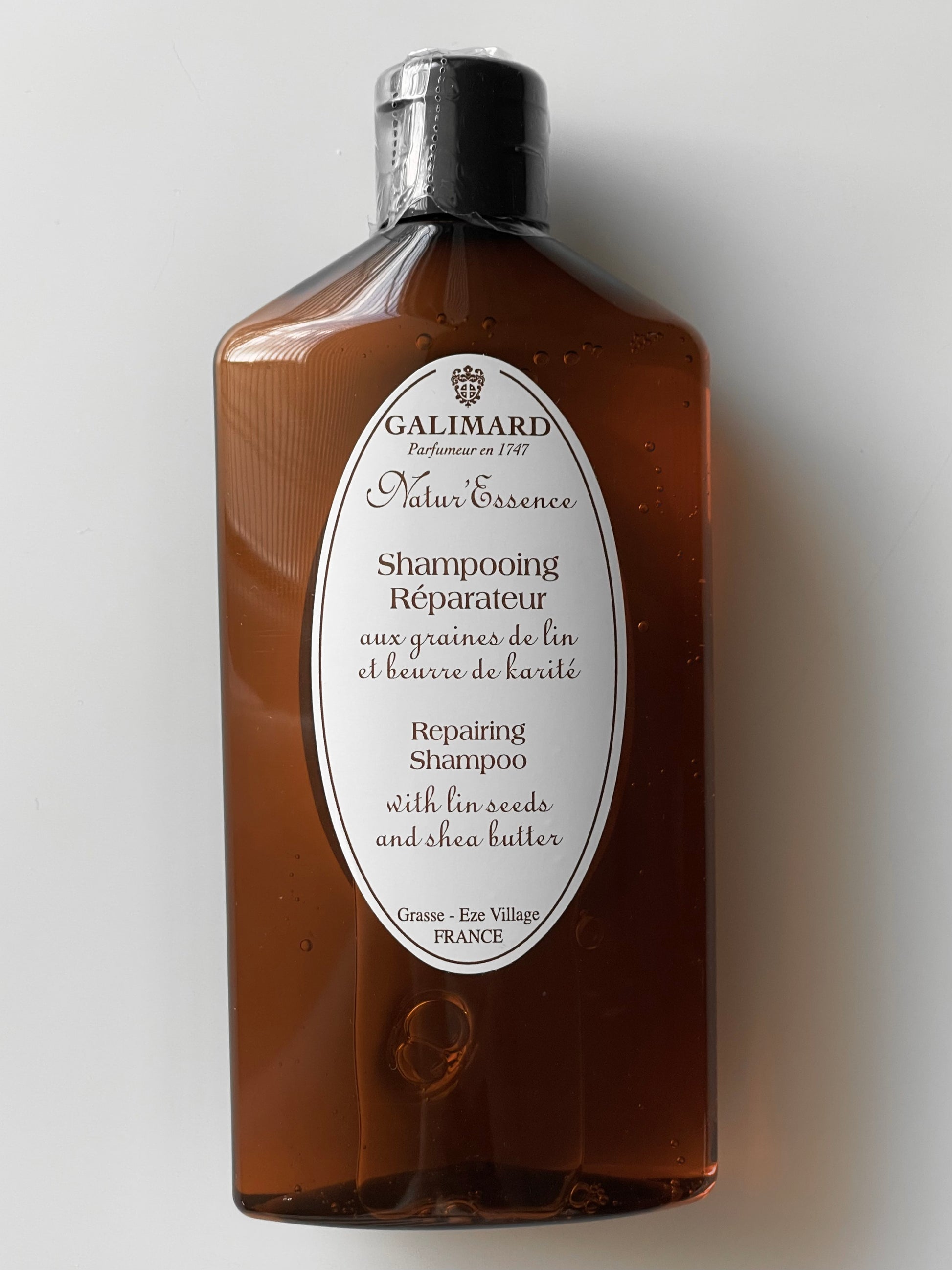 GALIMARD – SHAMPOOING RÉPARATEUR AUX GRAINES DE LIN ET BEURRE DE KARITÉ – REPAIRING SHAMPOO WITH LIN SEEDS AND SHEA BUTTER 300 mL
